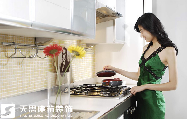 <a href=http://www.ur5t0n.cn/anli/ target=_blank class=infotextkey>合肥工裝</a>公司
